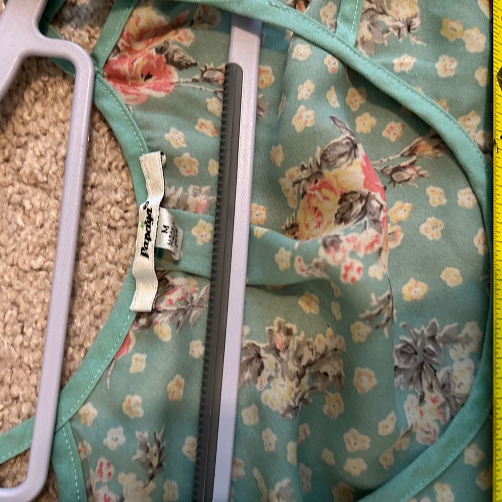 Papaya Blouse Medium Teal Mint Green with Florals Sleeveless - Picture 5 of 8